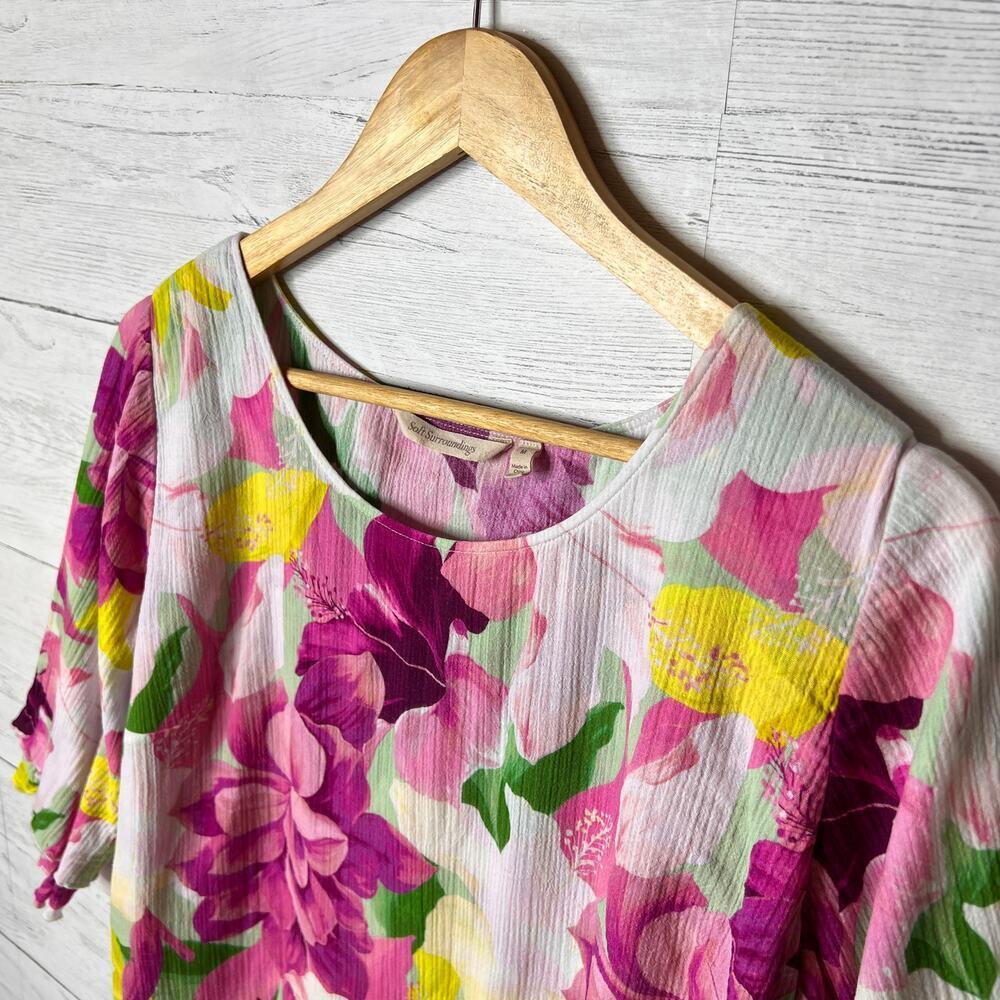 Soft Surroundings Blouse Womens Size Medium Colorful Floral Tiered Scallop Hem - Picture 11 of 16